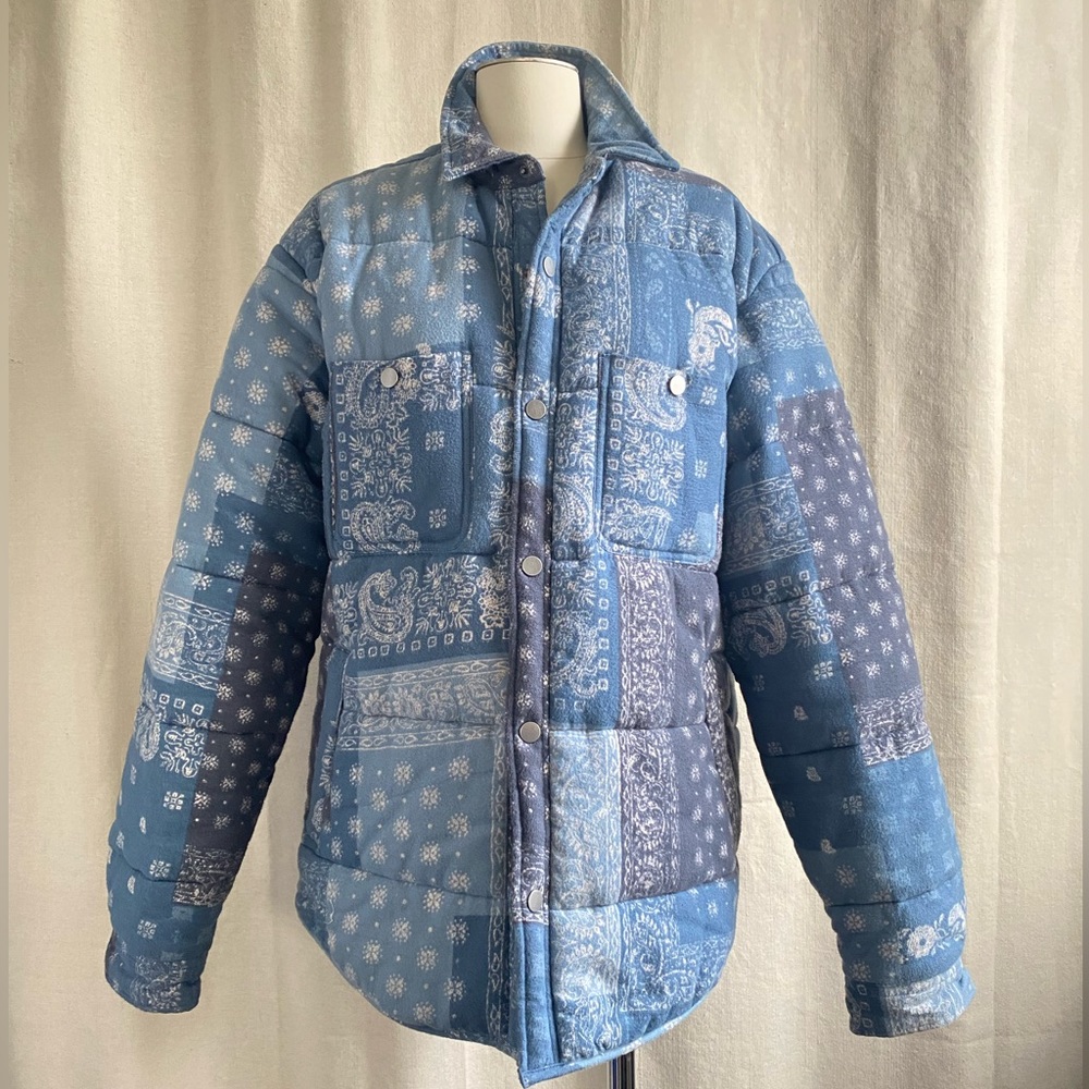 BDG Urban Outfitter Quilted Bandana Paisley Print Brushed Shirt Jacket navy sz S